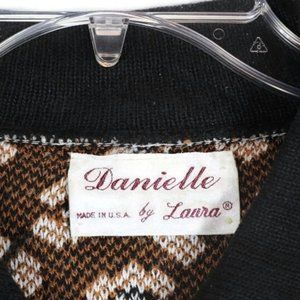 Danielle by Laura Women's Cardigan Padded Sweater Button Up 1X 041